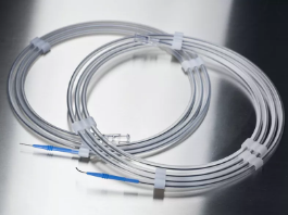 現代の金属加工において適切な圧延機がそれほど重要なのはなぜですか?