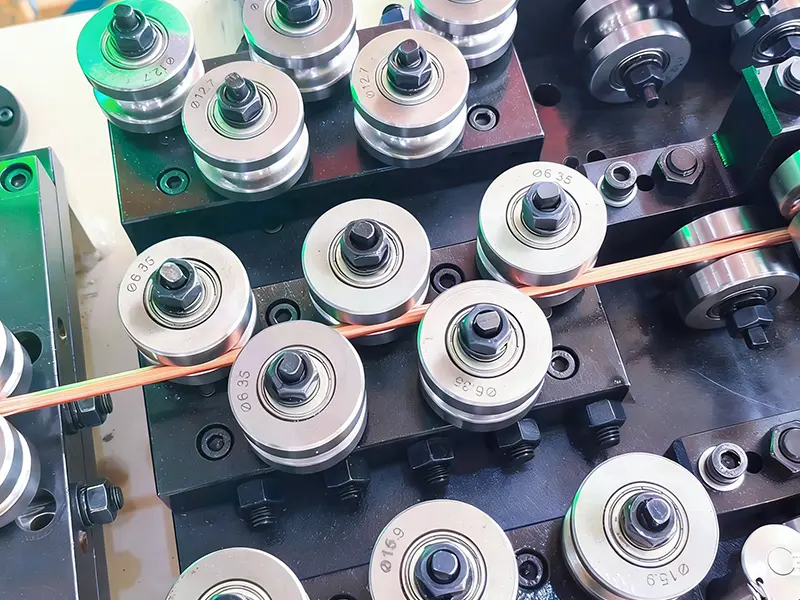 電磁線圧延機 電磁線圧延機